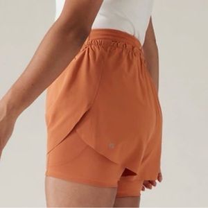 Athleta 2 in 1 Mile Marker Shorts Orange Size S NWOT
